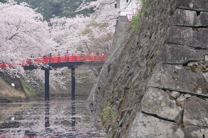 弘前城の石垣