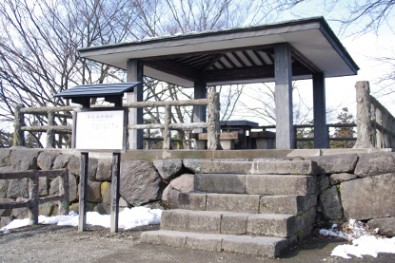 弘前公園の本丸東屋