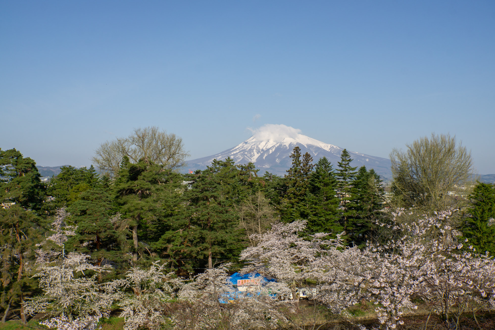 2026年4月19日、岩木山